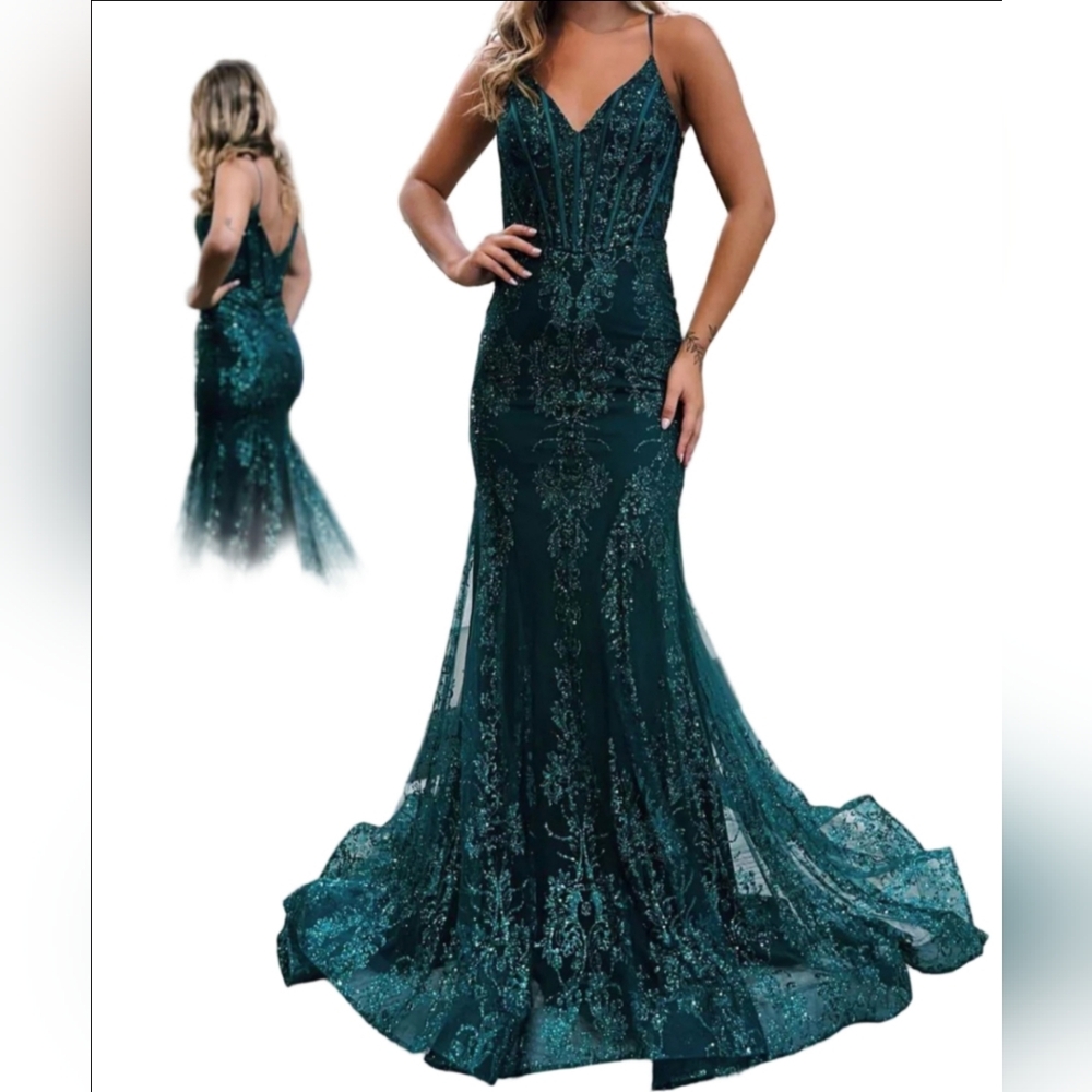 Elegant Teal Prom / Gown *New*